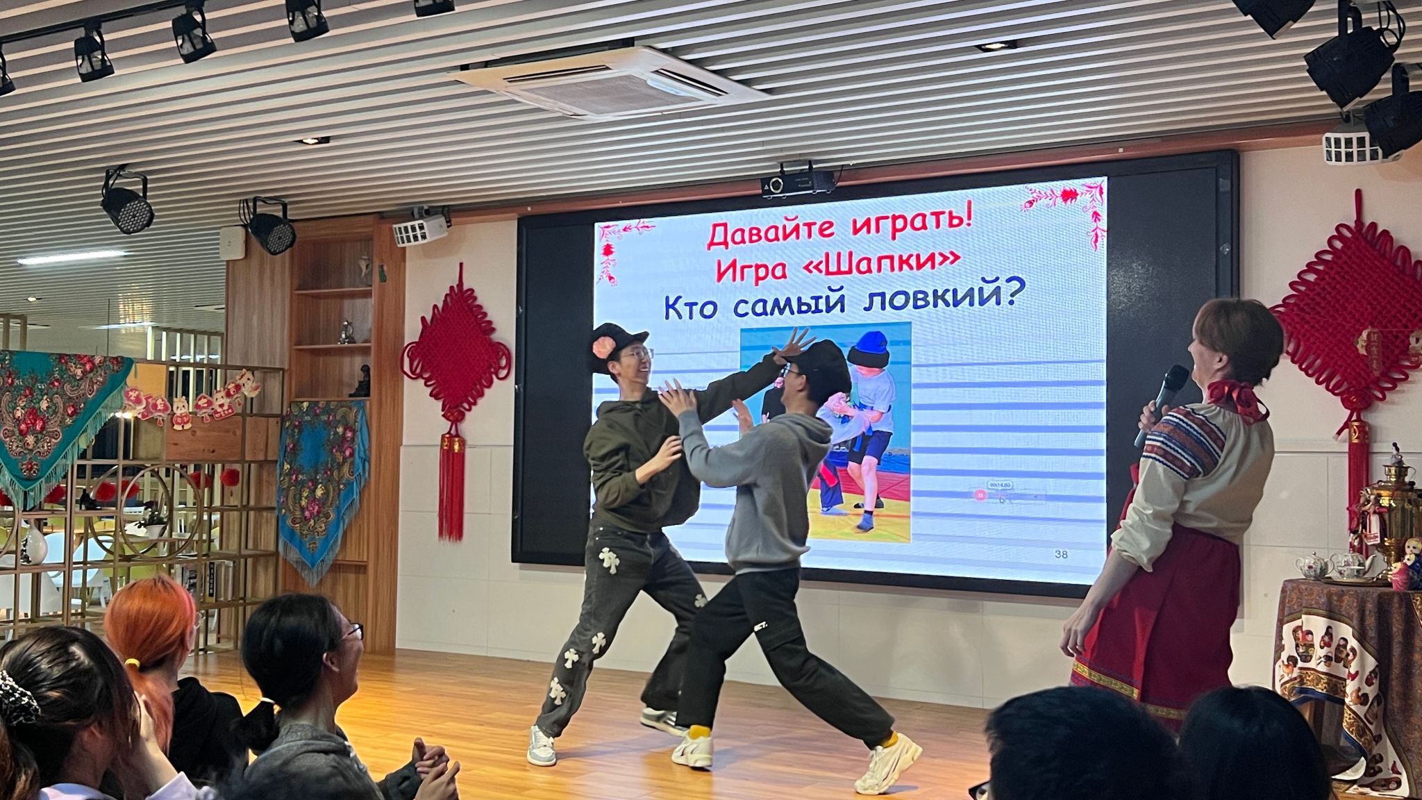 搶帽子.jpg